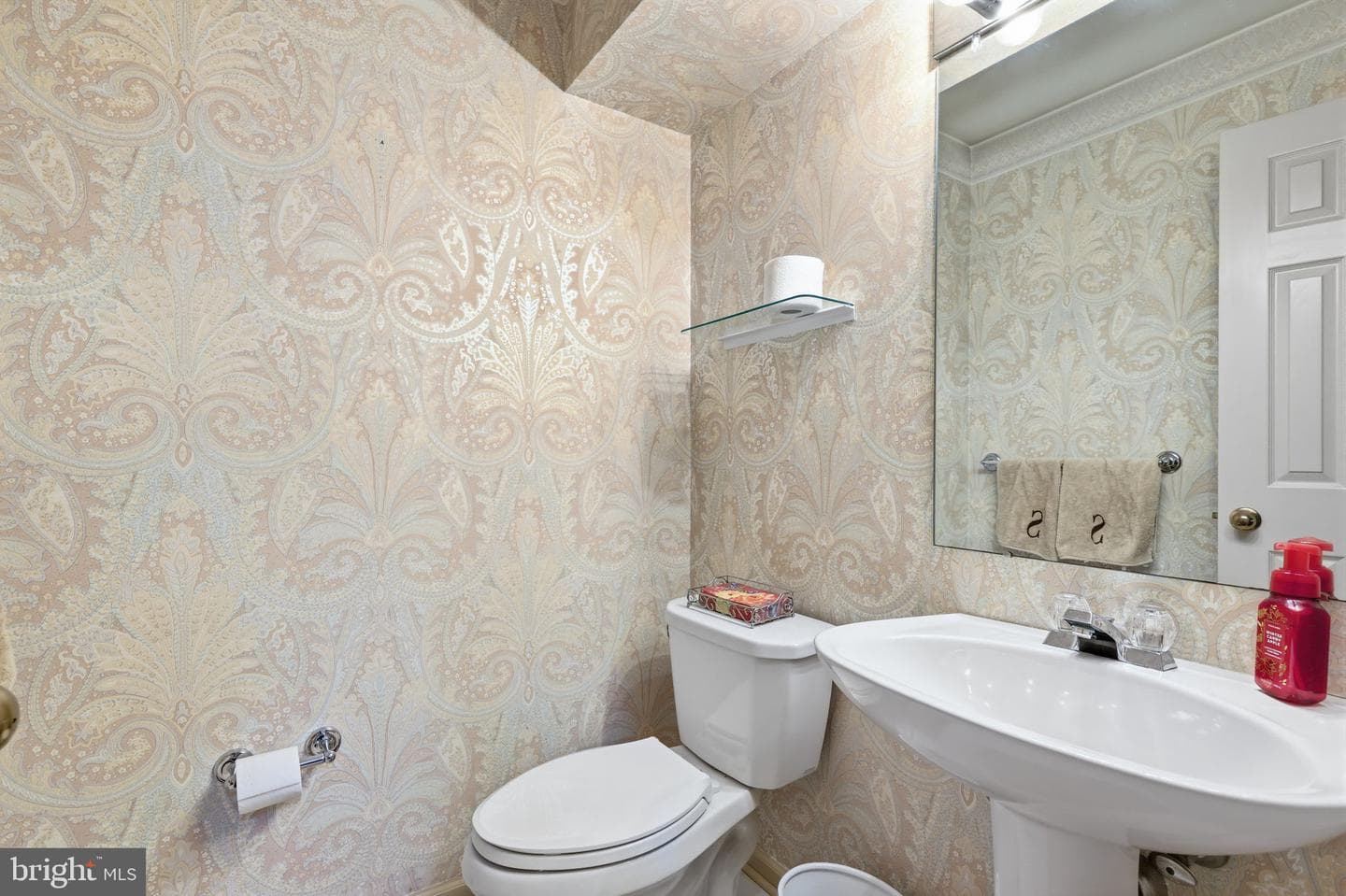 2105 Potters Place photo 18
