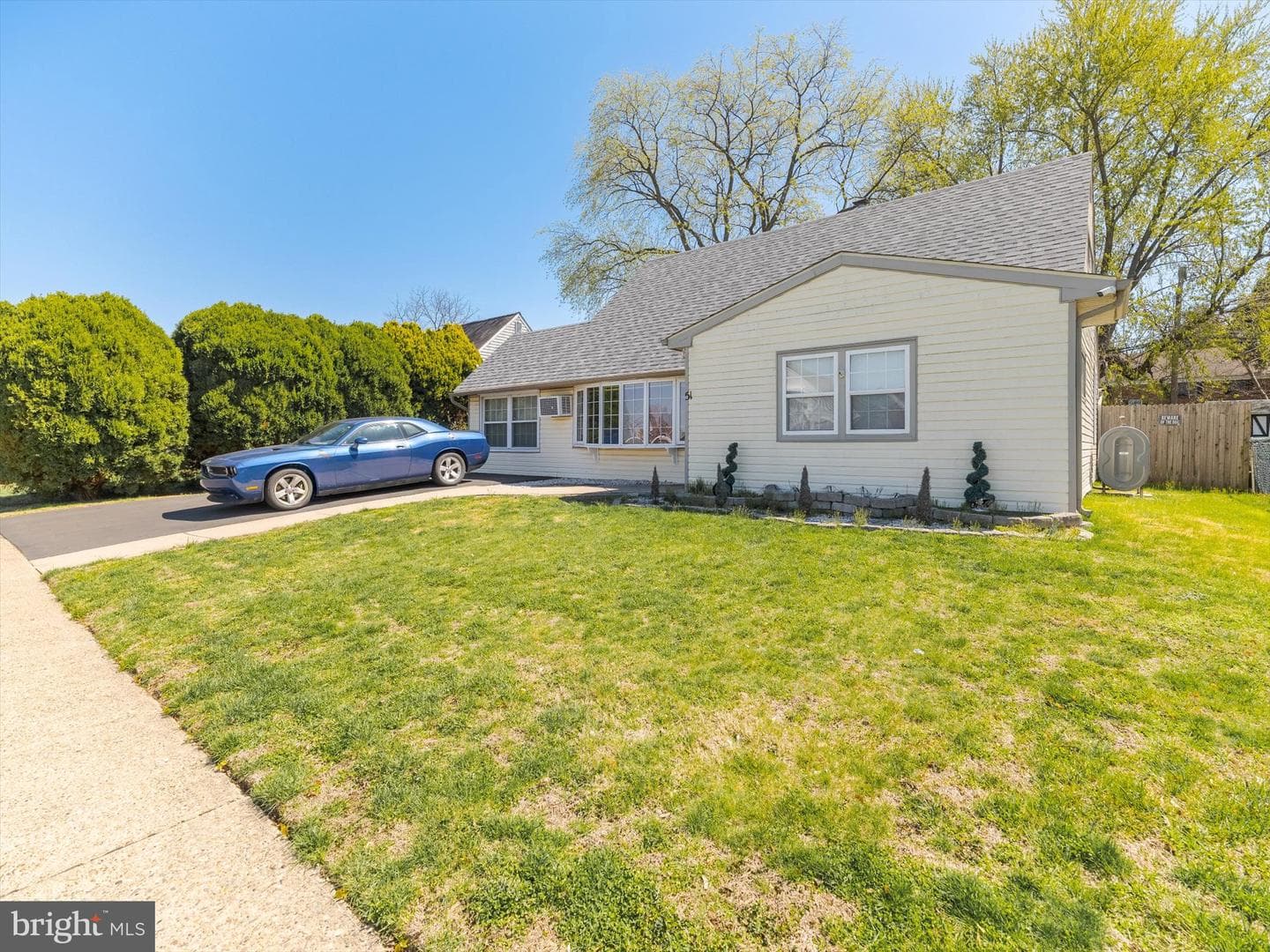 51 Junewood Drive photo 15