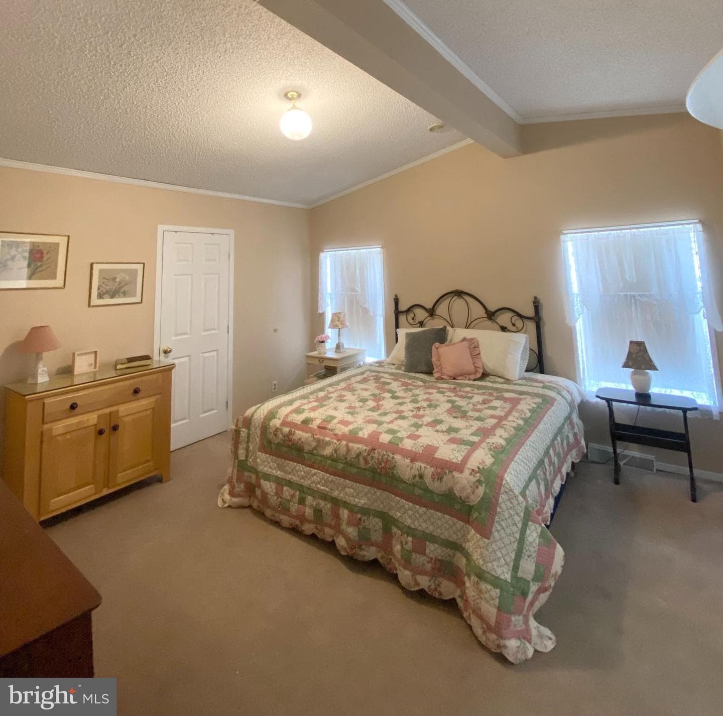 449 Grouse Court W photo 23