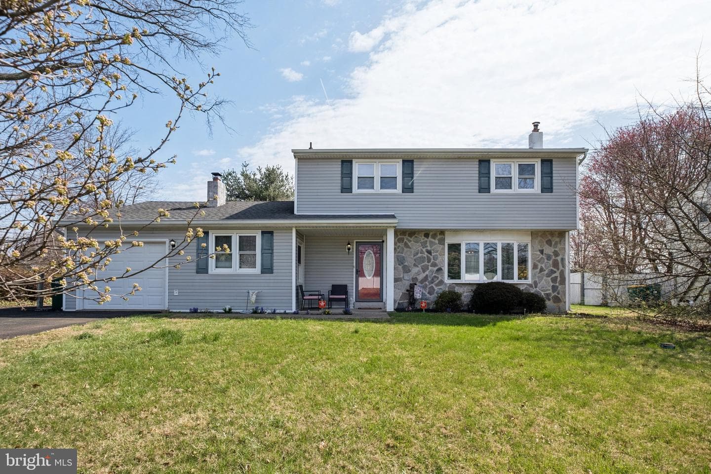 1751 Bristol Oxford Valley Road photo 2