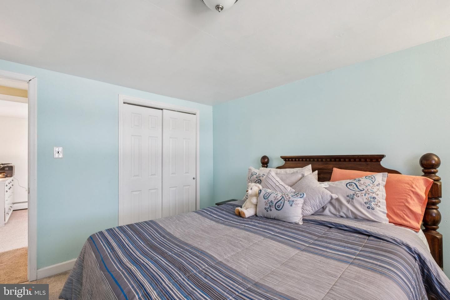 1751 Bristol Oxford Valley Road photo 32