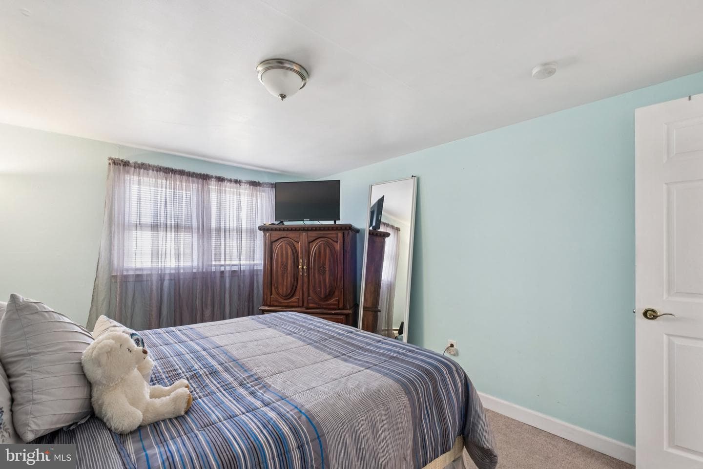 1751 Bristol Oxford Valley Road photo 33