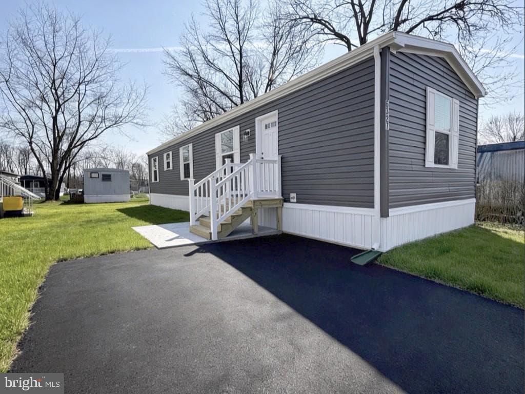 6327 Fuller Drive, Morrisville