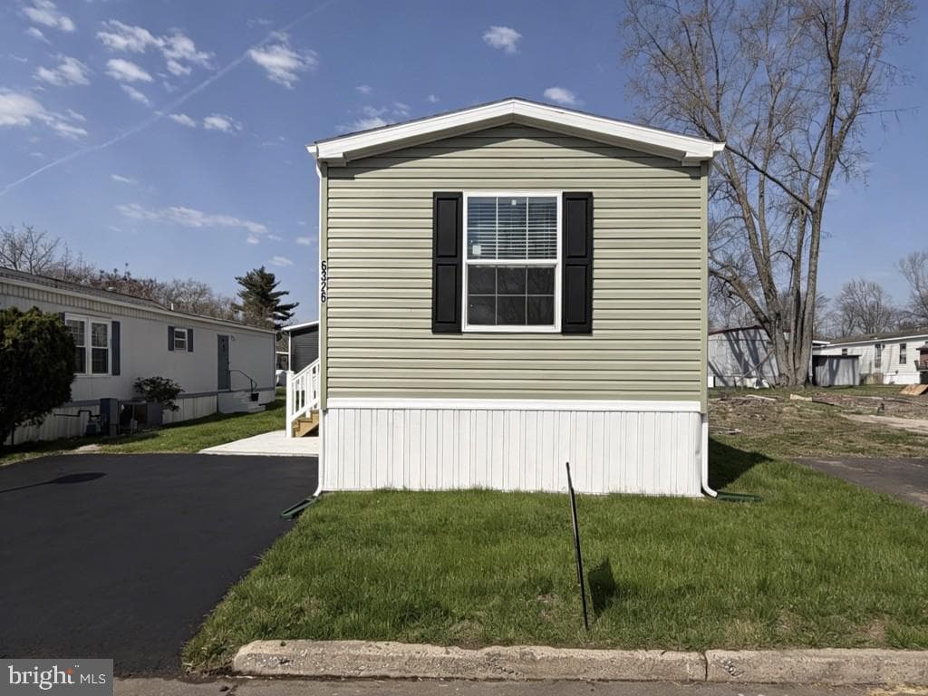 6326 Fuler Drive photo 3