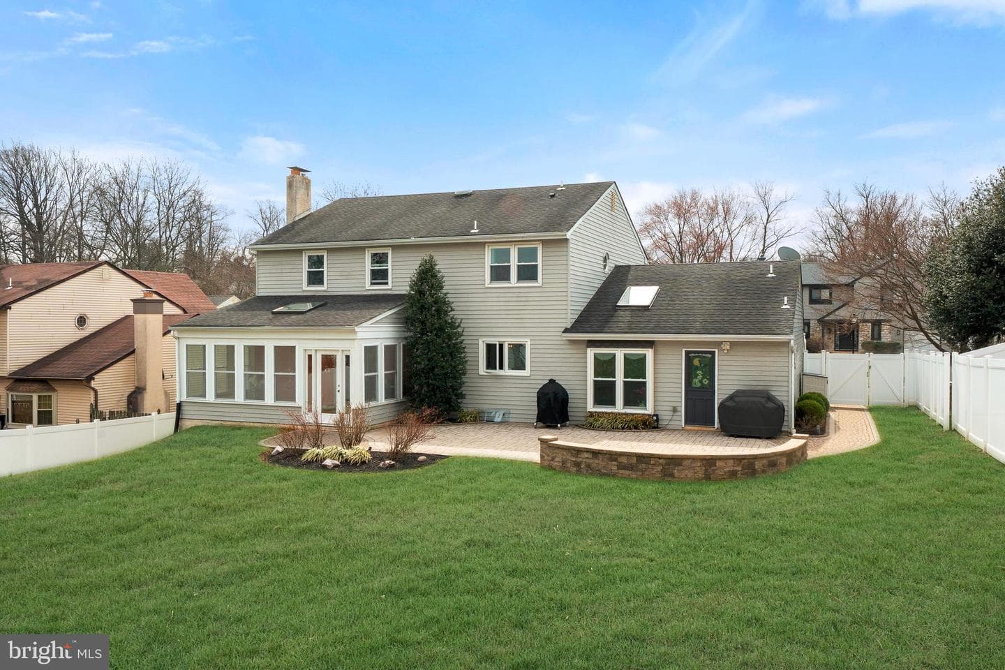 218 Fox Hollow photo 4