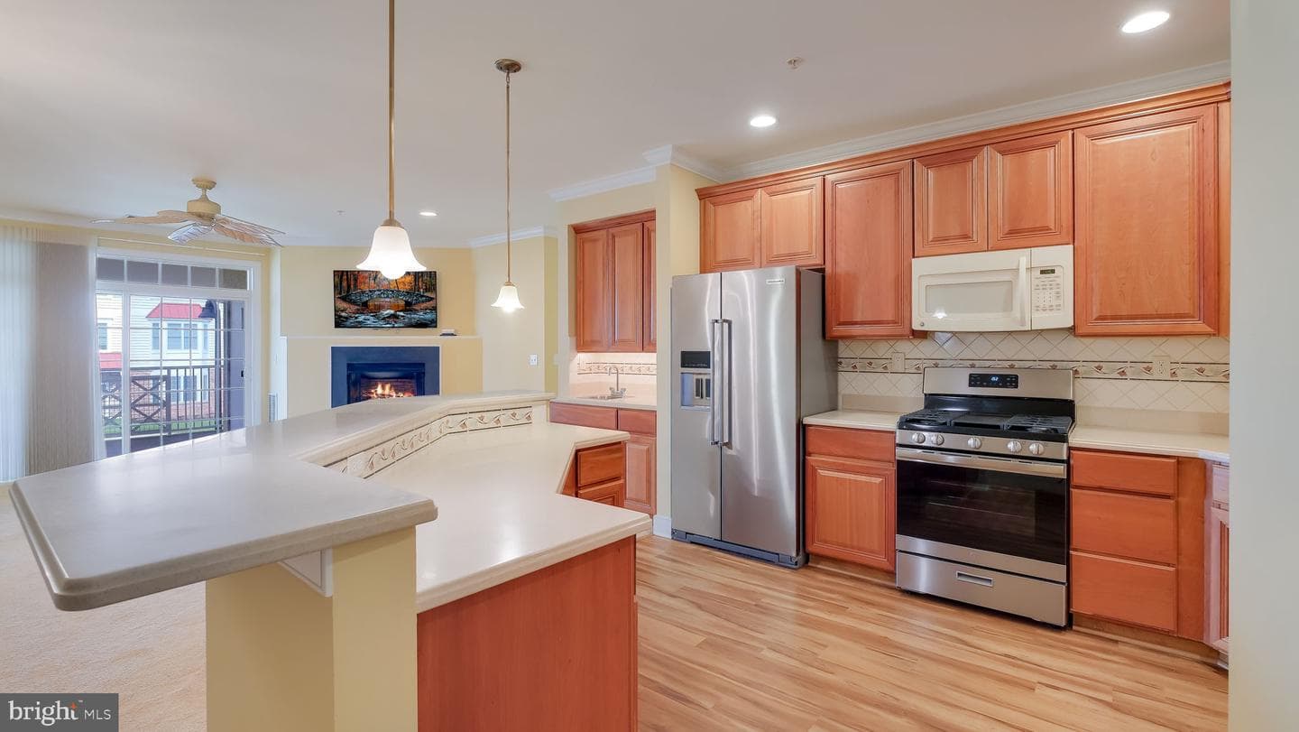 1218 Meridian Boulevard #1218 photo 11