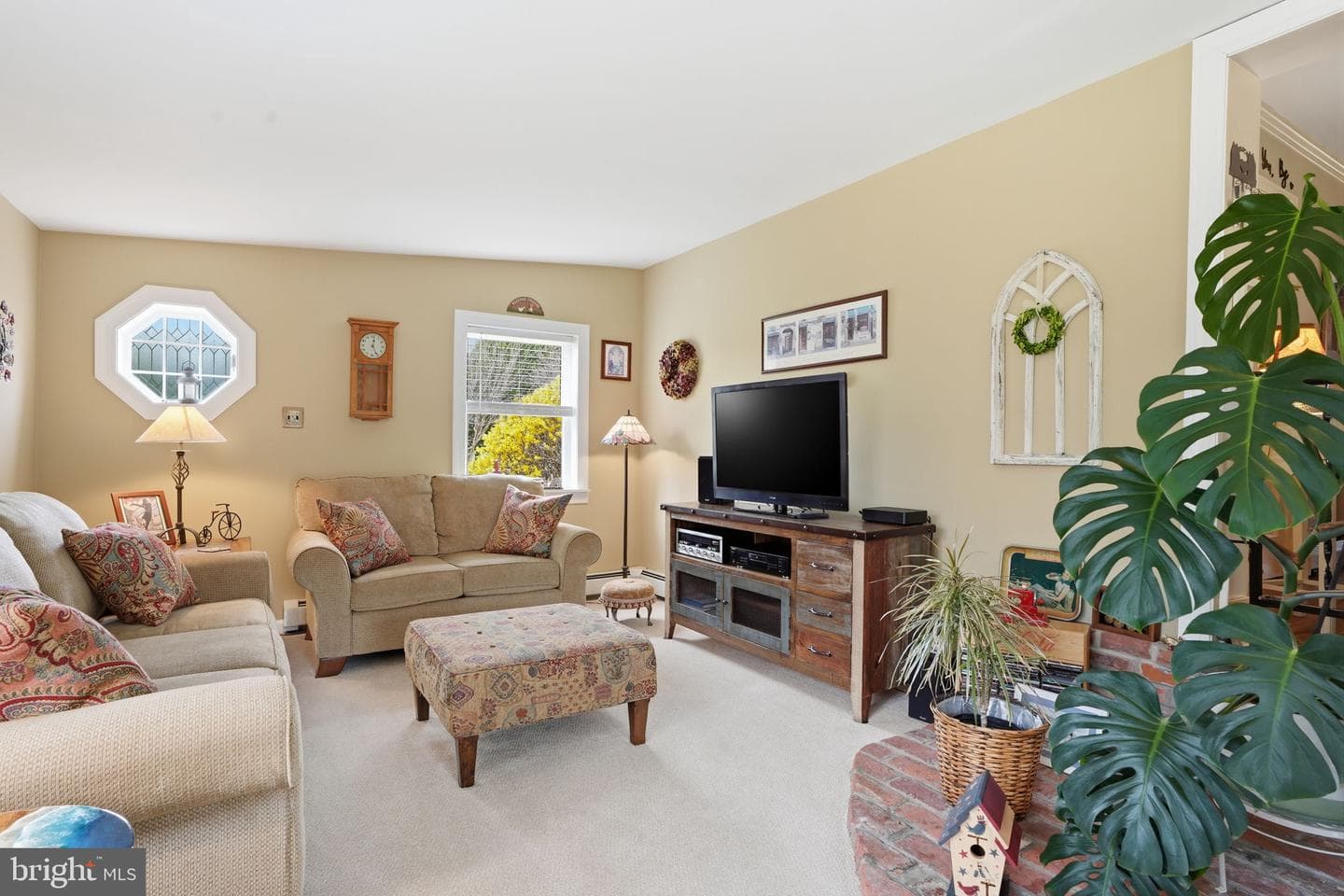 211 Longview Avenue photo 24