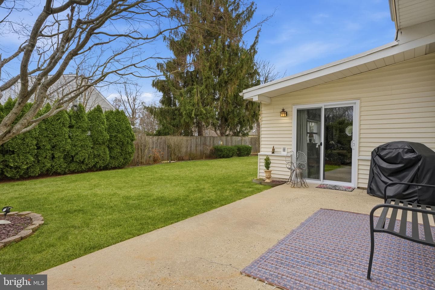 211 Longview Avenue photo 46