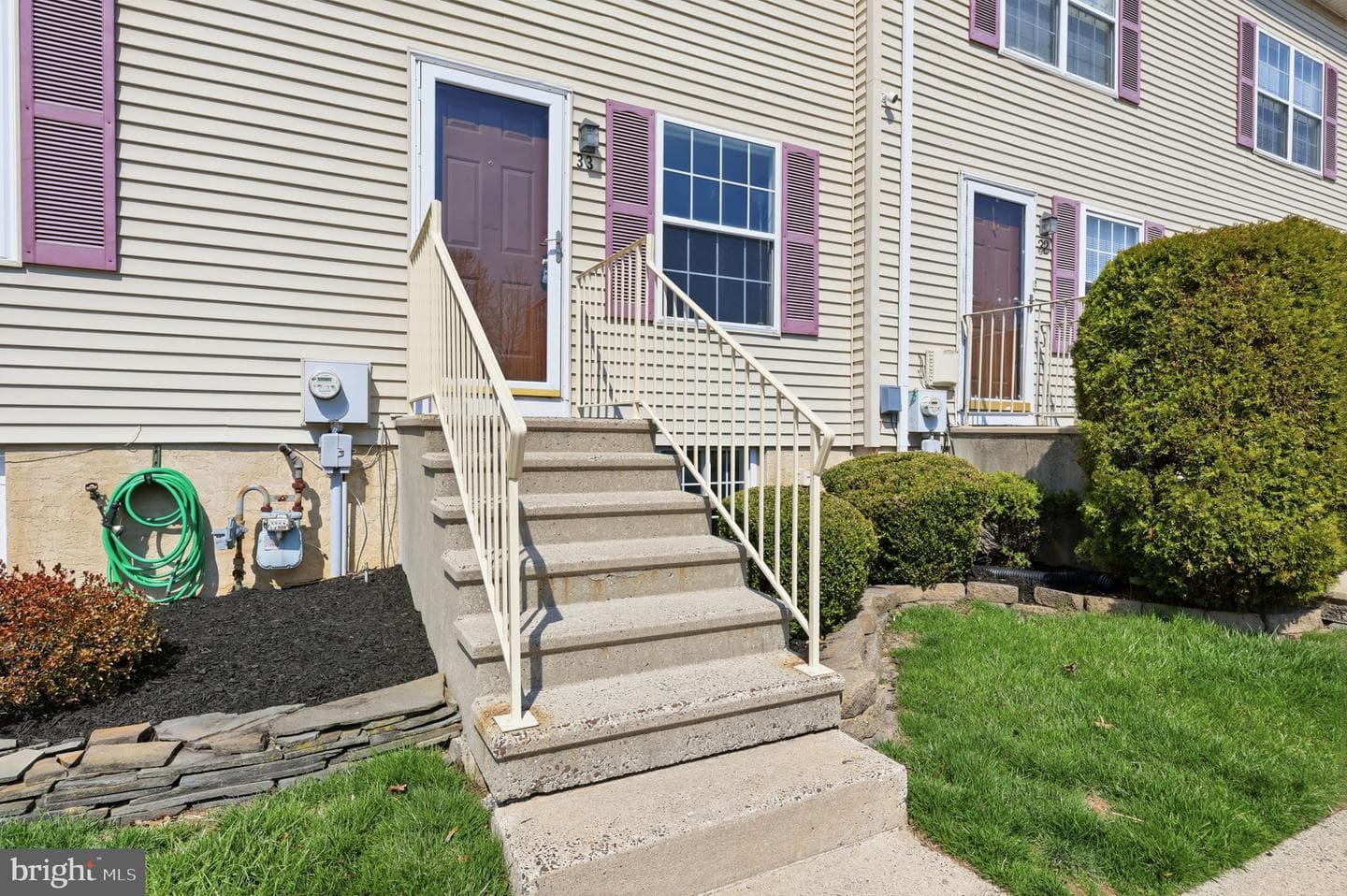 33 Carriage Knoll Court photo 4