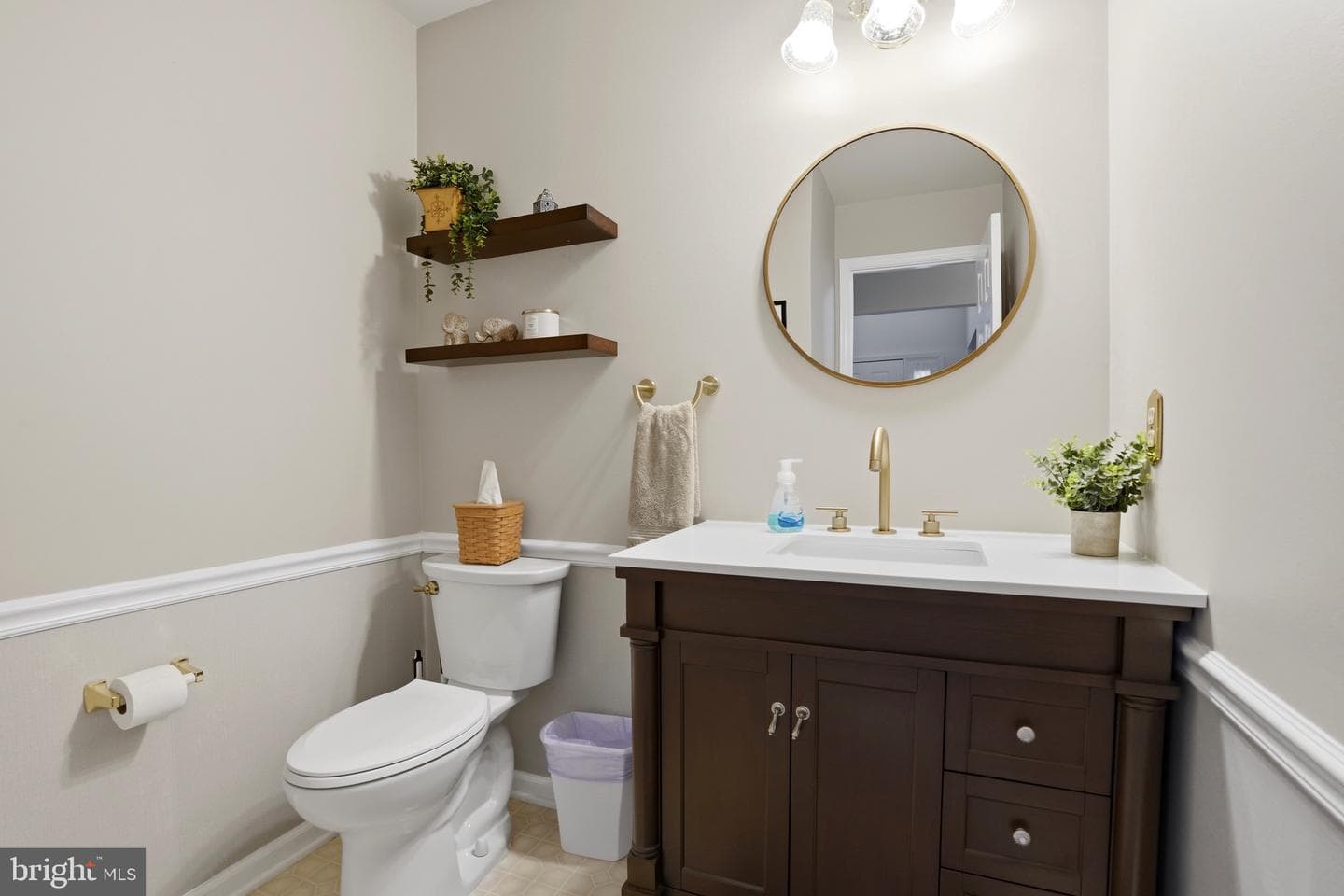 529 Aspen Woods Drive photo 10