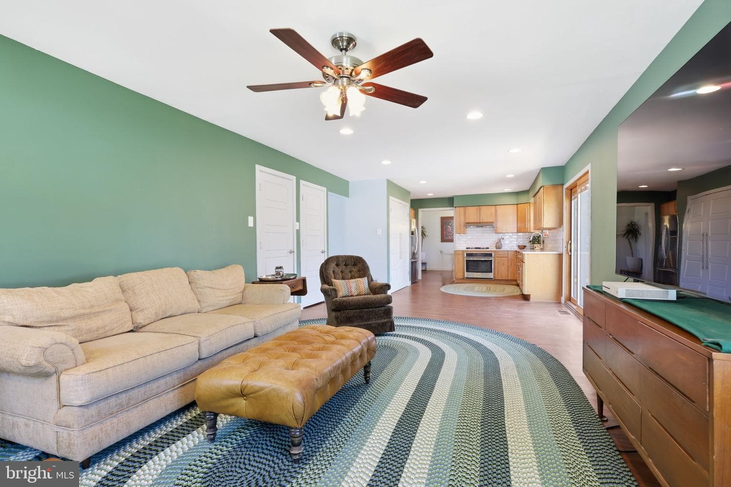 118 Lesha Drive photo 13