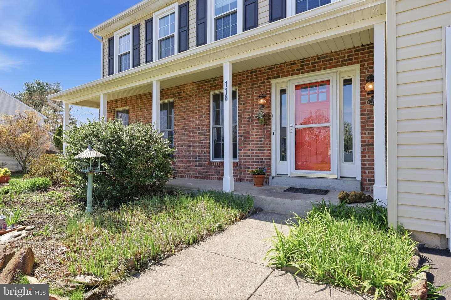 118 Lesha Drive photo 3