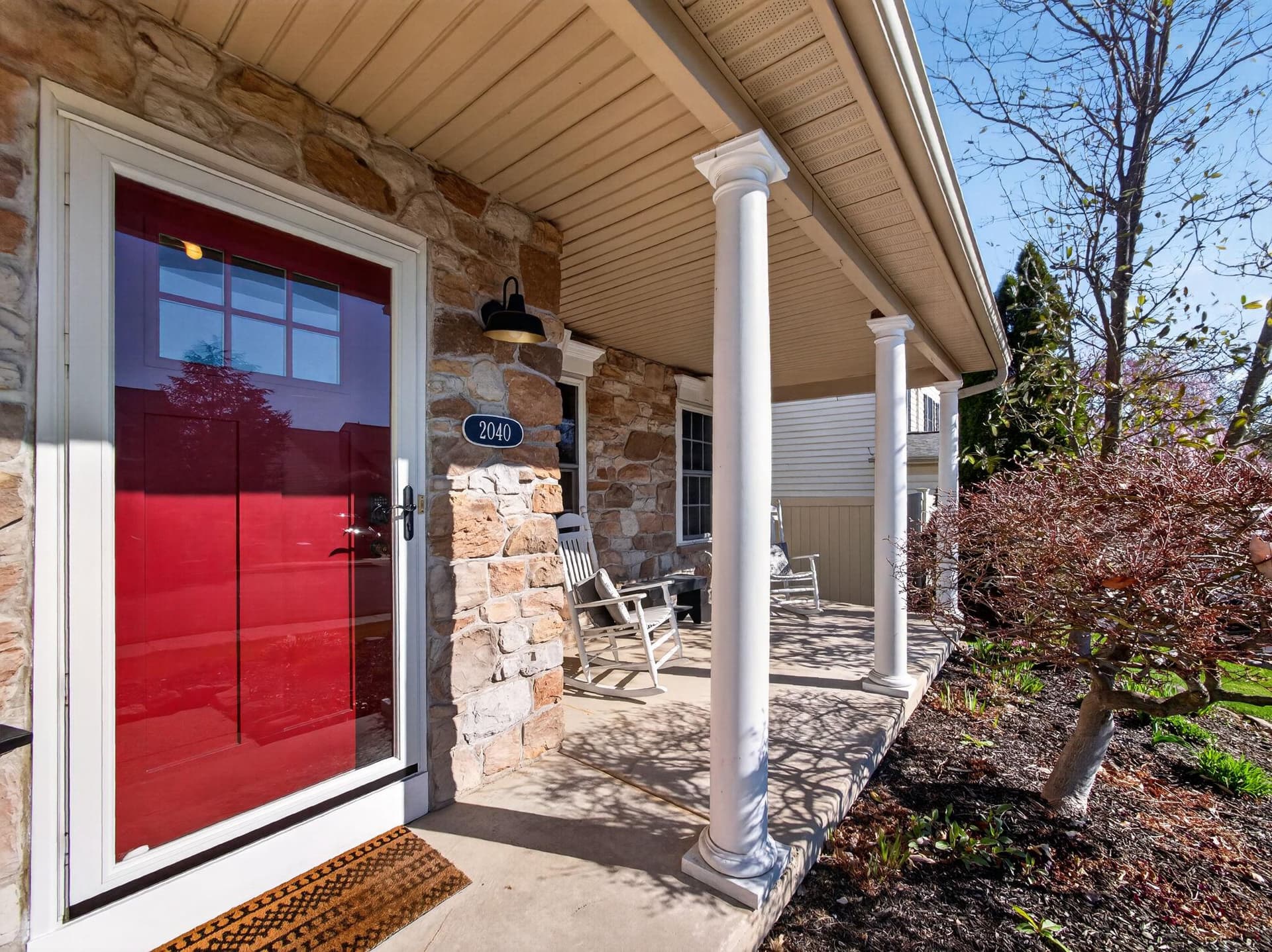 2040 Valley View Drive photo 12