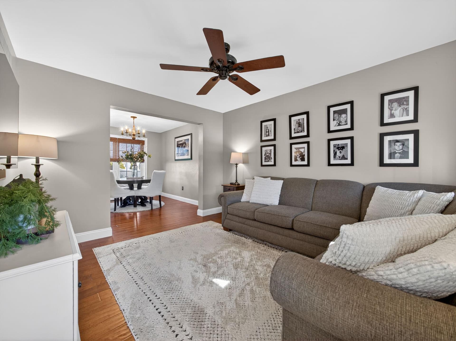2040 Valley View Drive photo 15