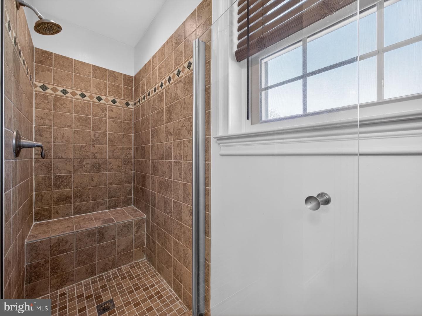 2040 Valley View Drive photo 40