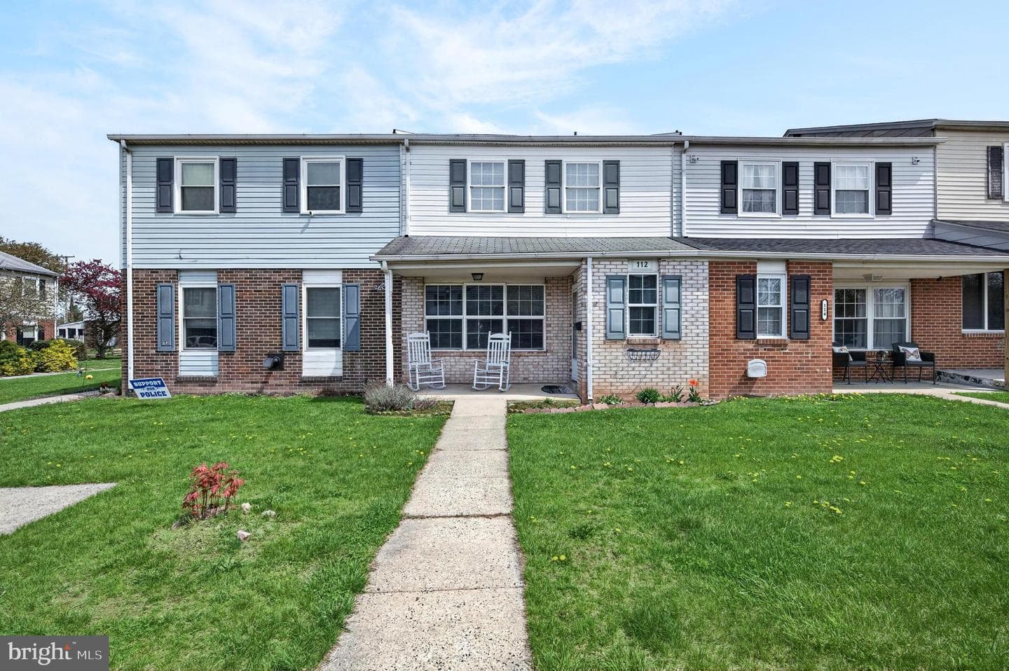 112 Washington Court photo 2