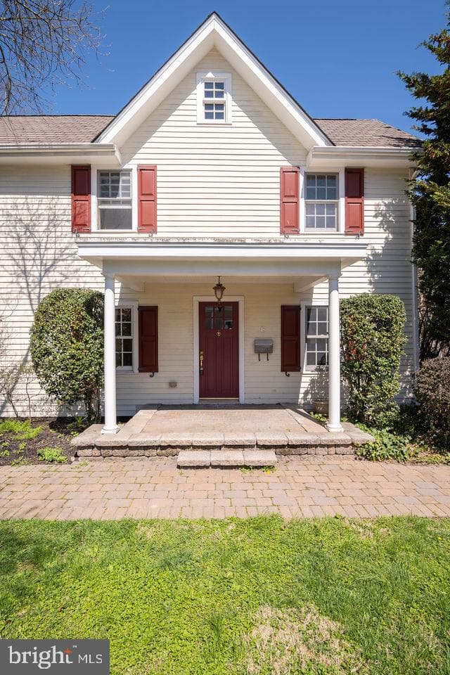6 Letchworth Avenue photo 3