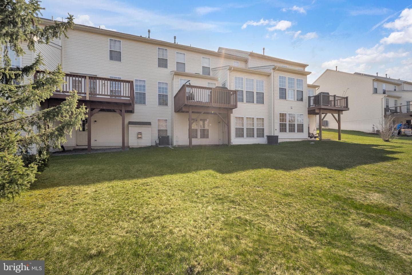 1805 Adams Way photo 11