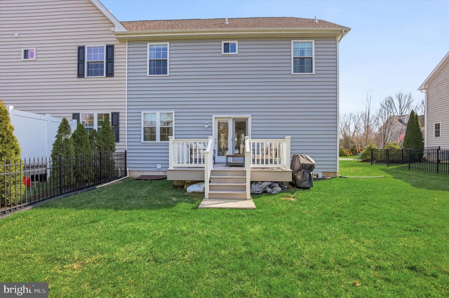 1920 Waid Way photo 25