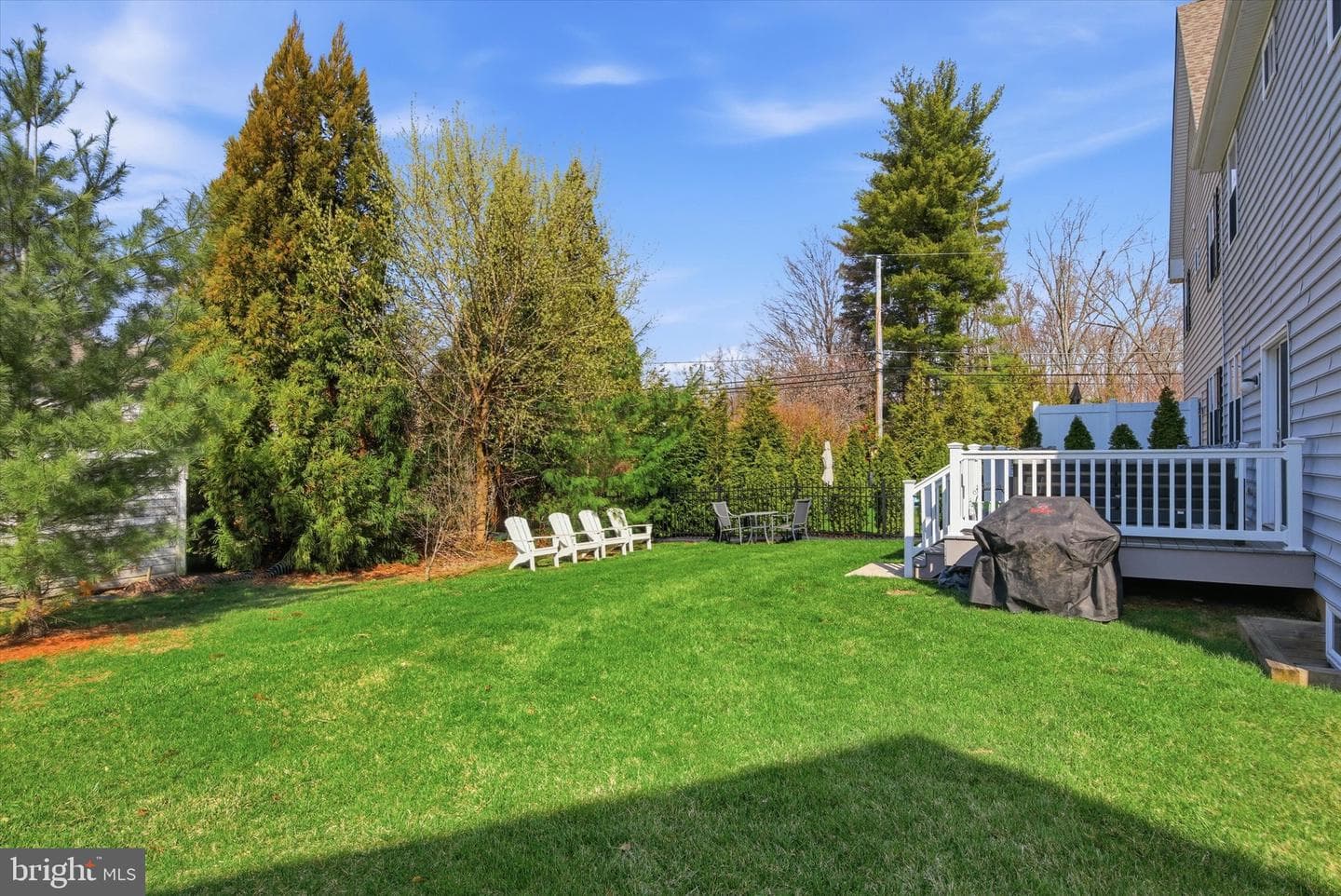 1920 Waid Way photo 26