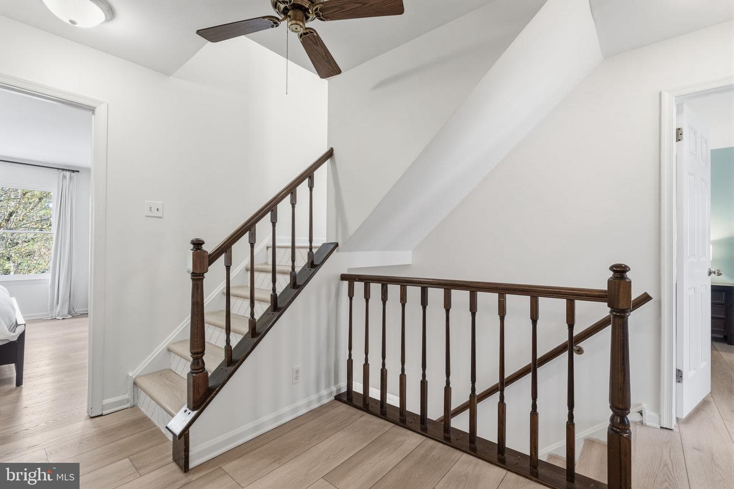 1560 Hummingbird Court photo 27