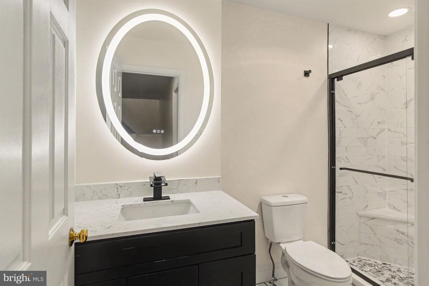 1620 Devon Court photo 43