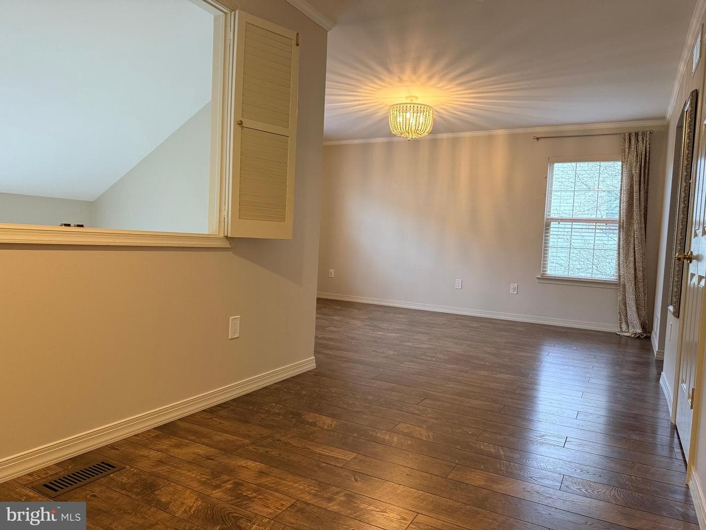 320 Wyndale Drive photo 21