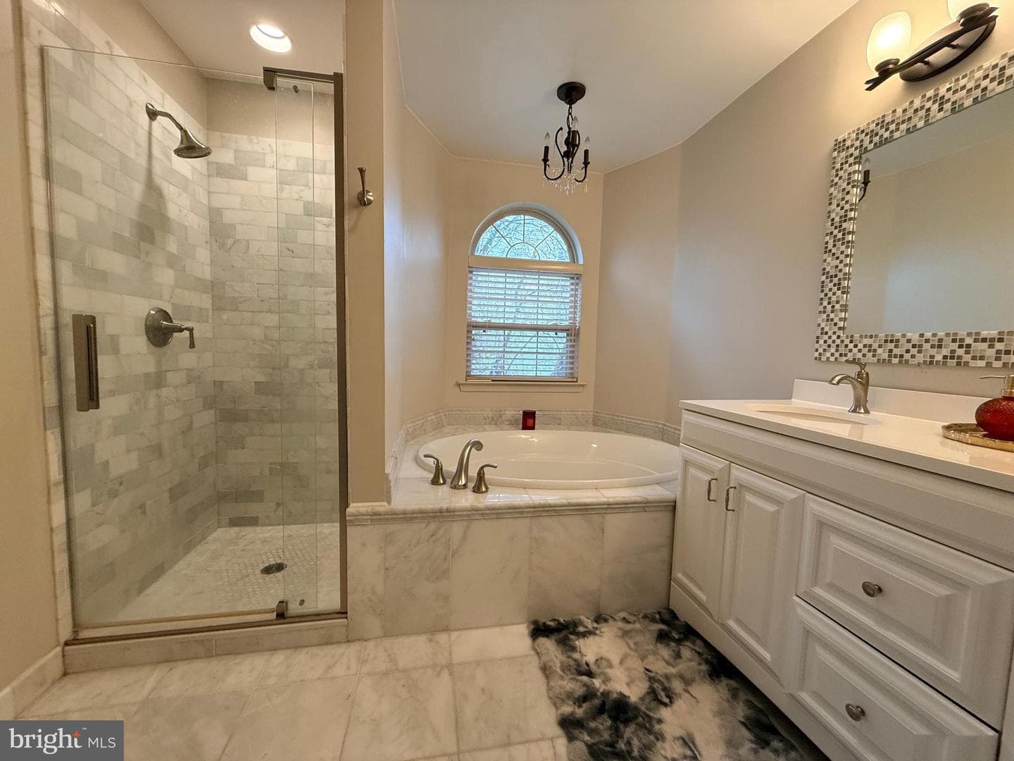 320 Wyndale Drive photo 24