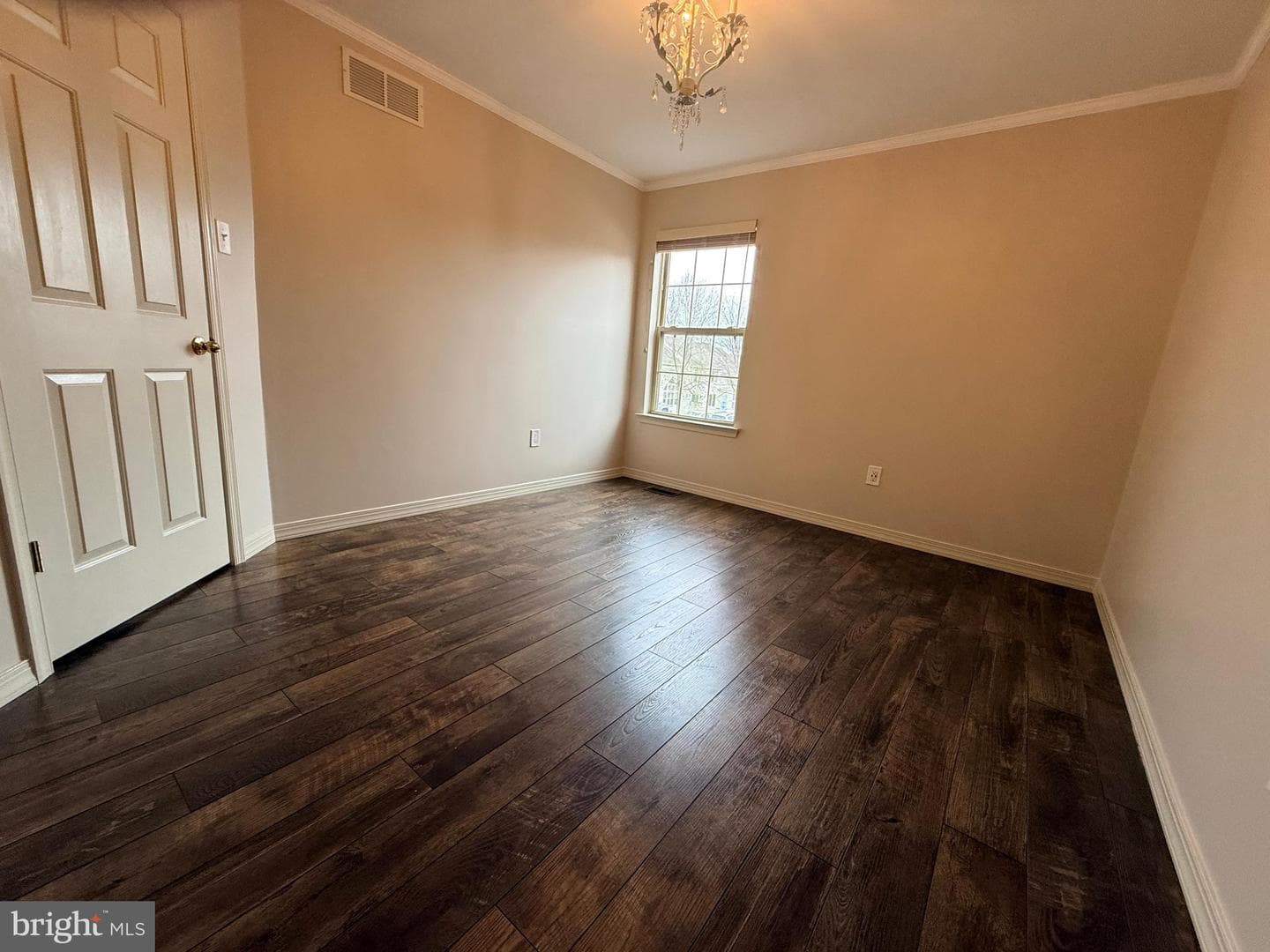 320 Wyndale Drive photo 35