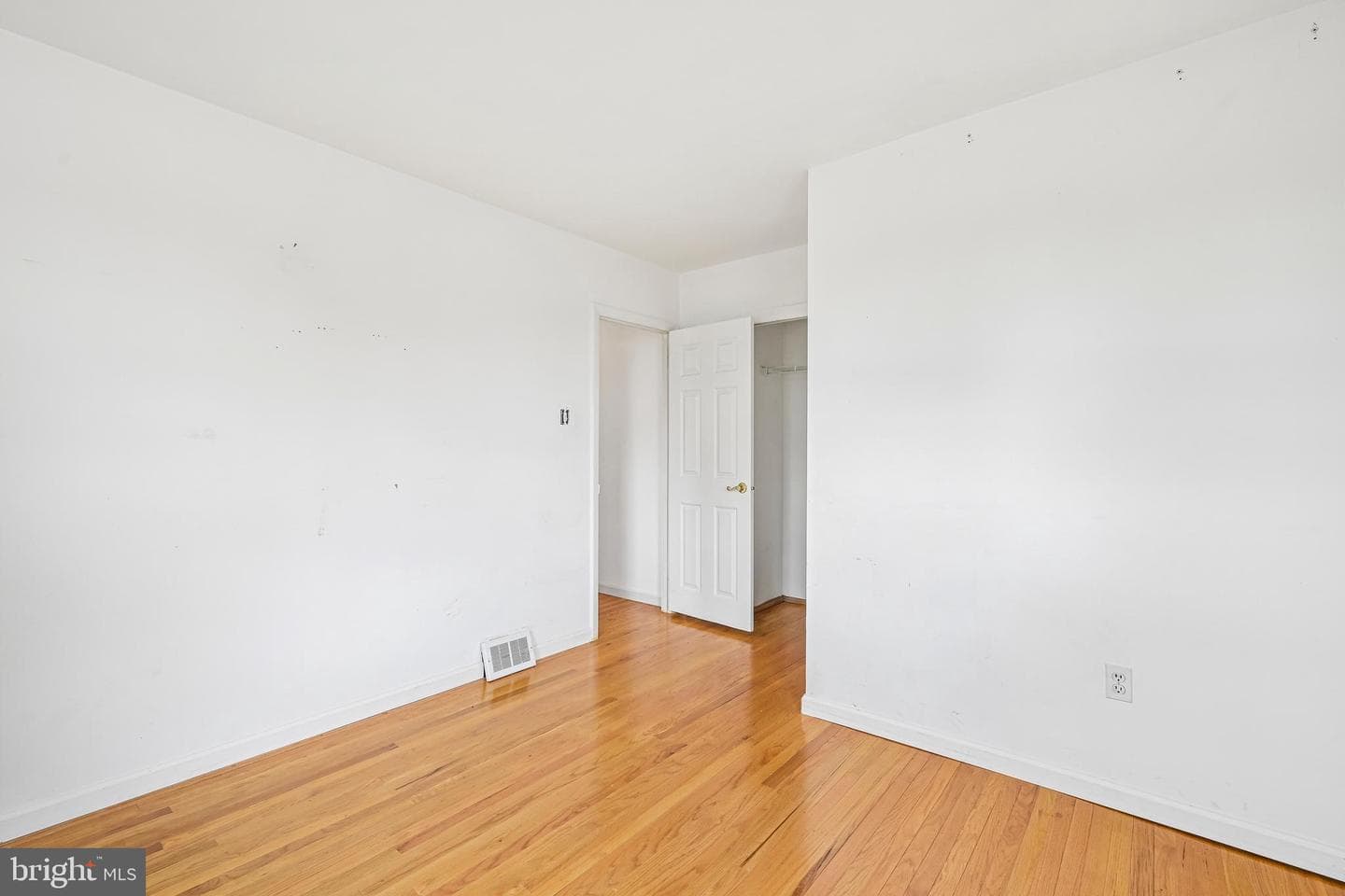 77 Wren Drive photo 29