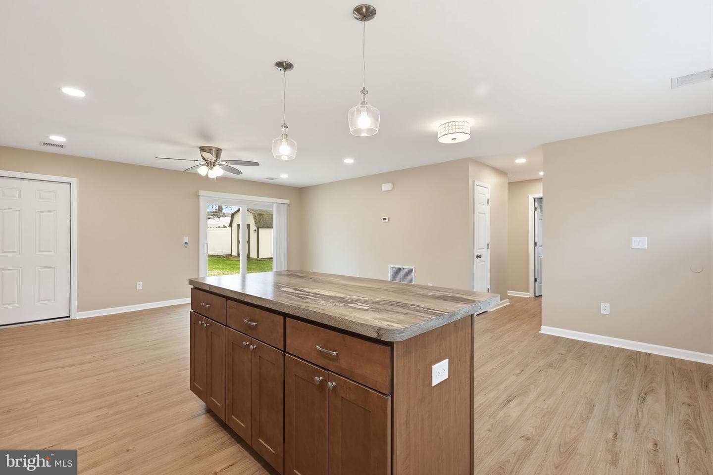 68 Tapered Oak Lane photo 10