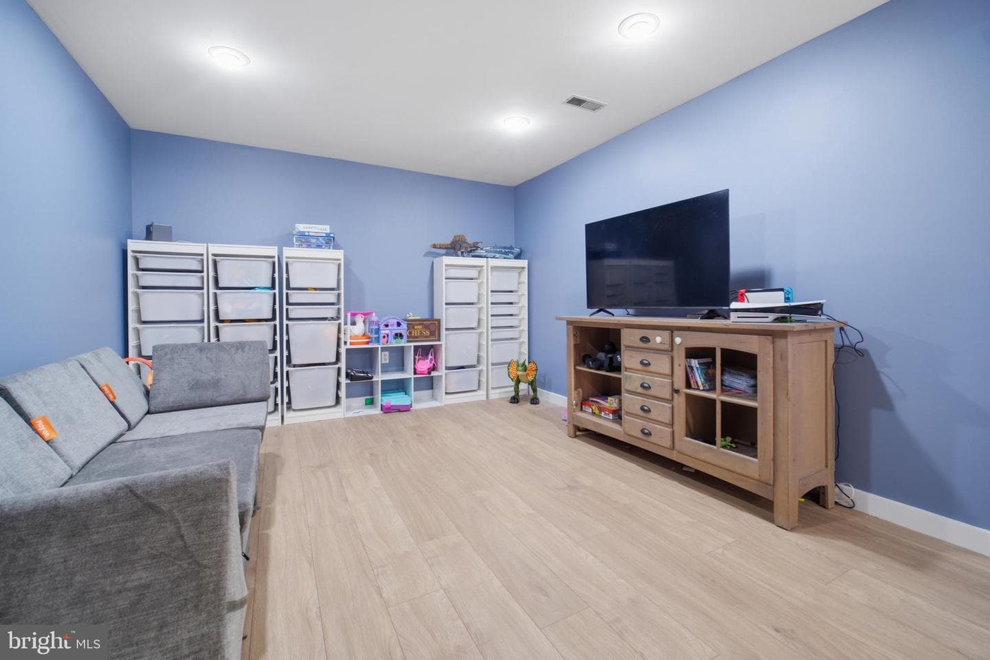 2233 Apple Way photo 25