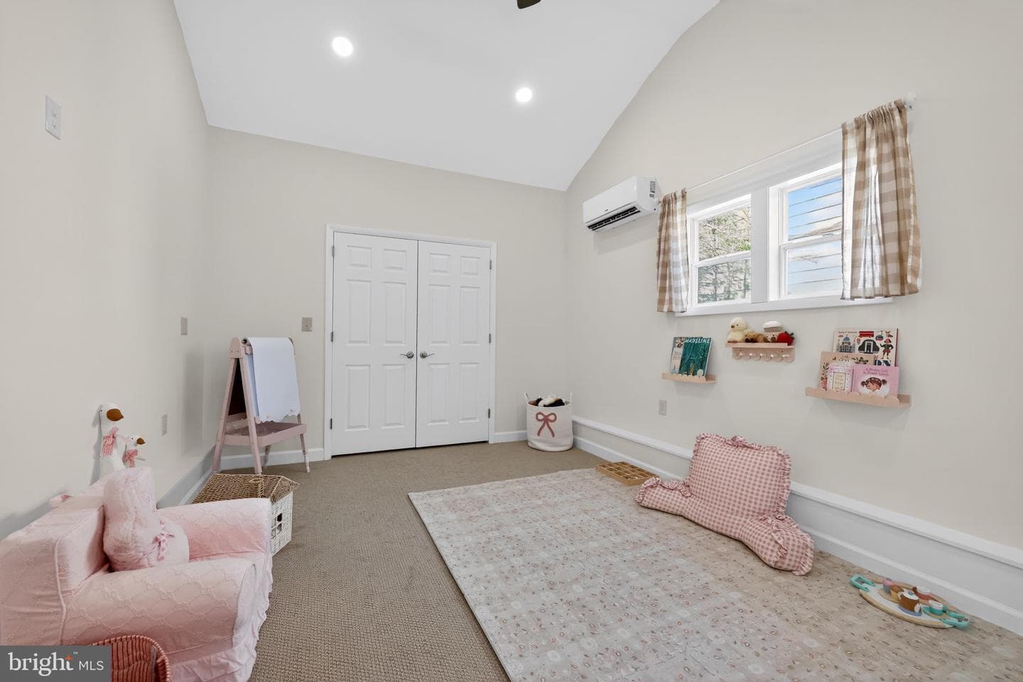 28 Manor Lane #N photo 14