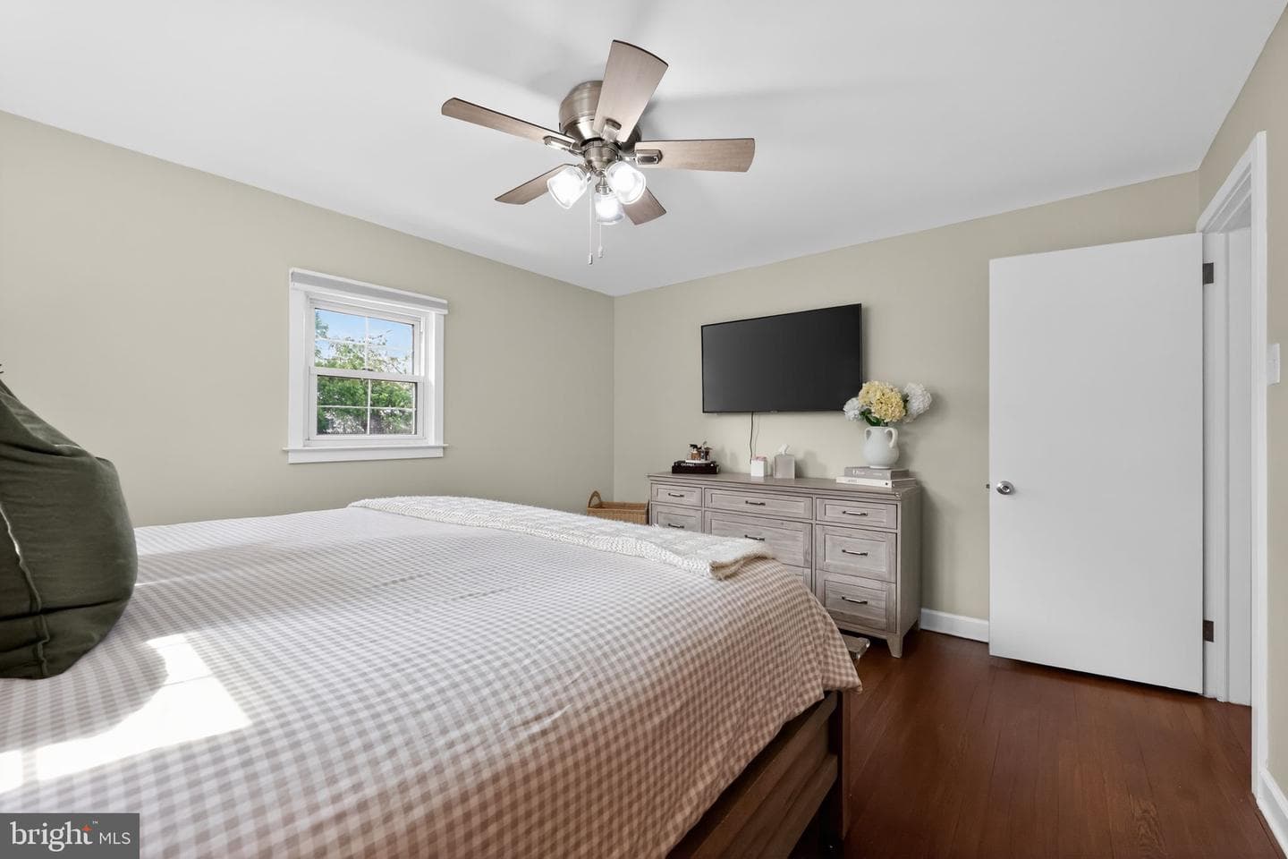 28 Manor Lane #N photo 17