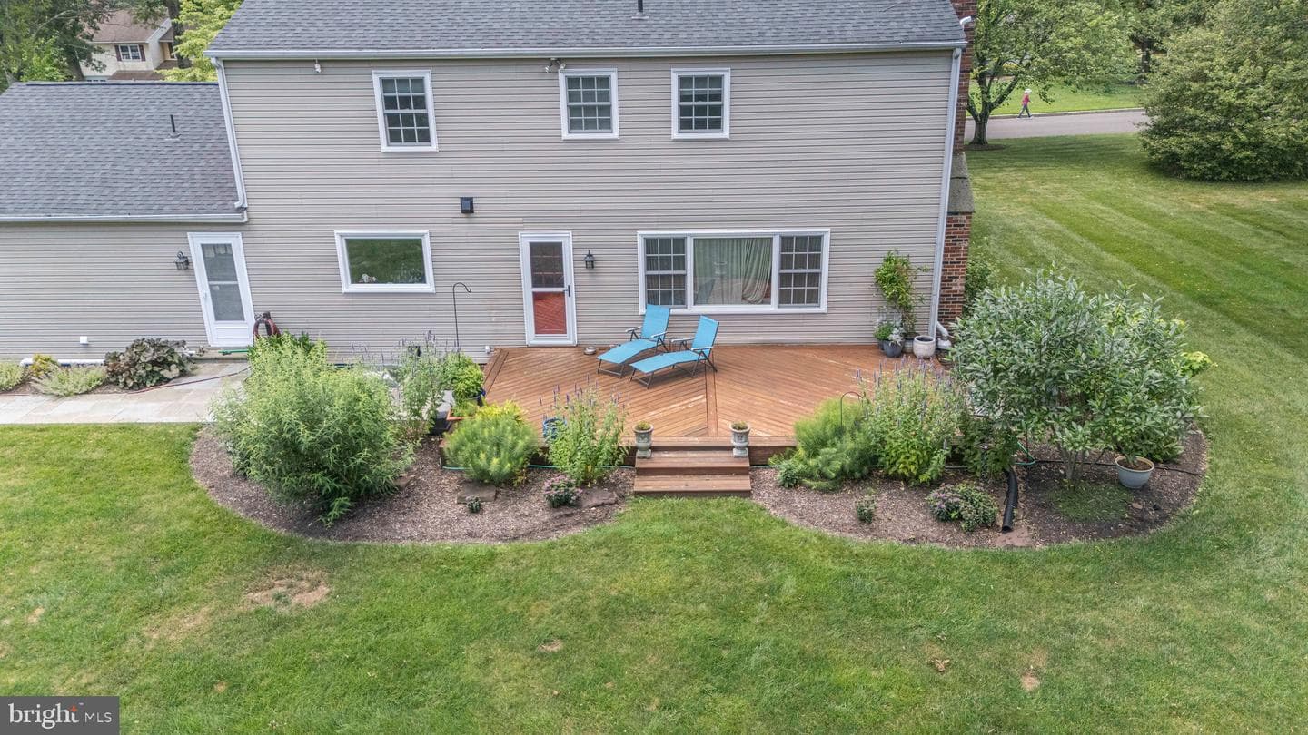 106 Spencer Road photo 54