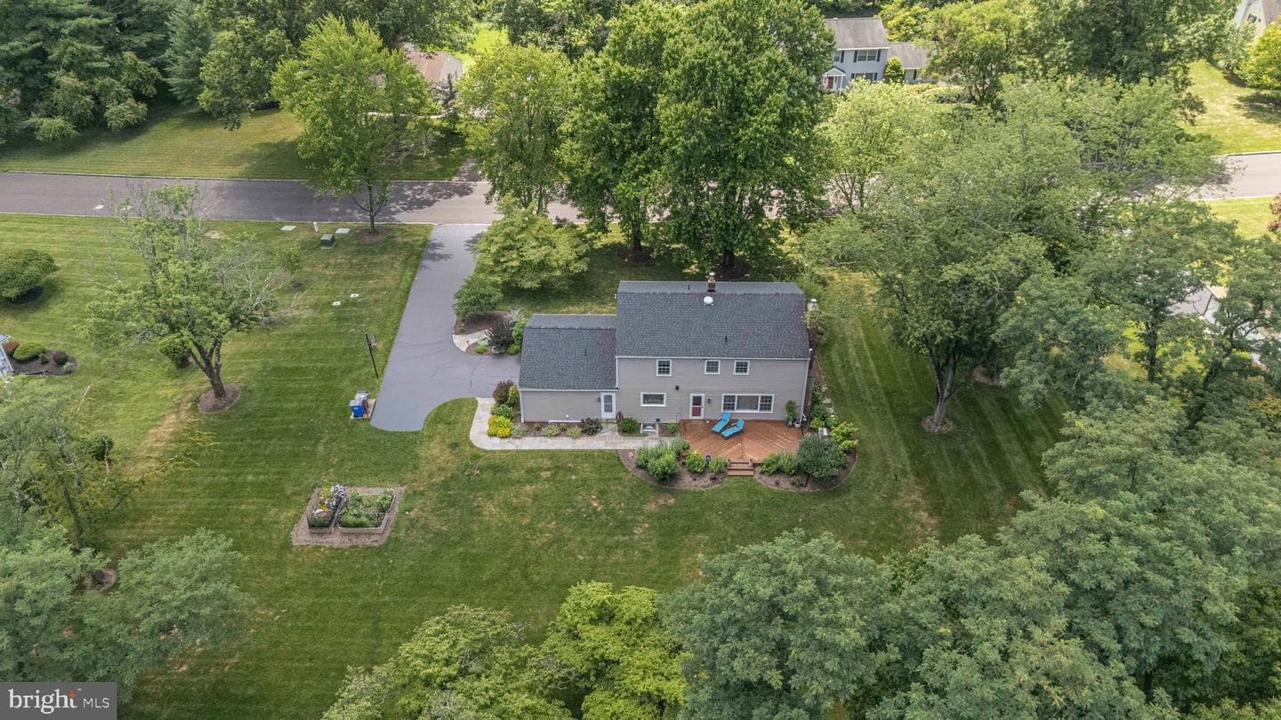 106 Spencer Road photo 56