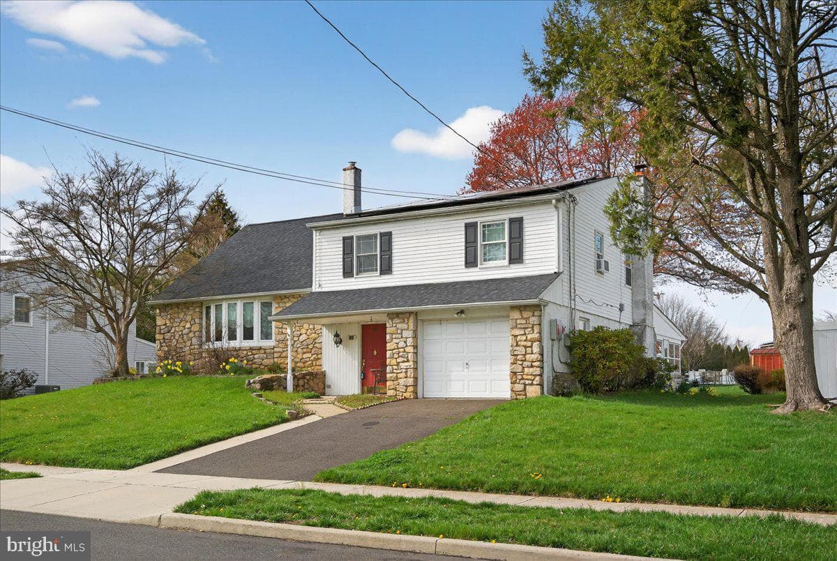 155 Rice Drive photo 3