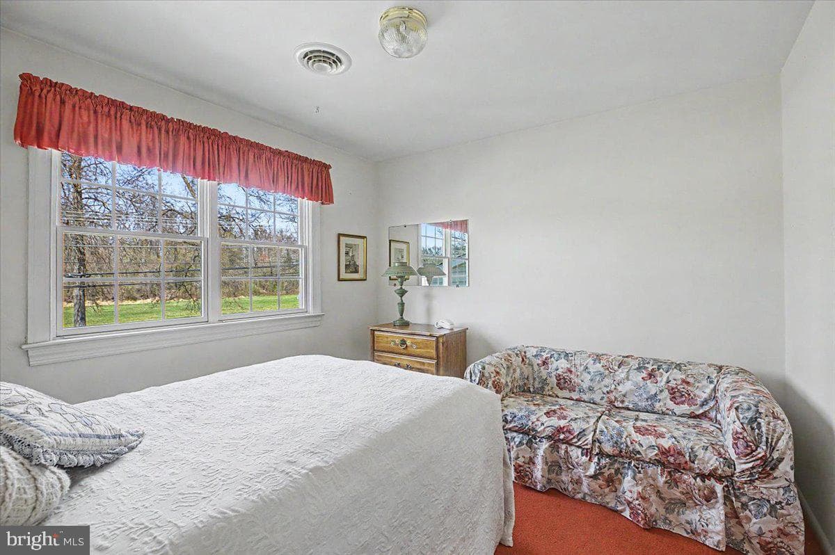 528 E Court Street photo 31