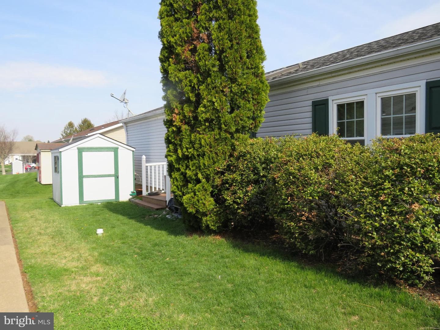 505 Goldenrod Crossing W photo 36