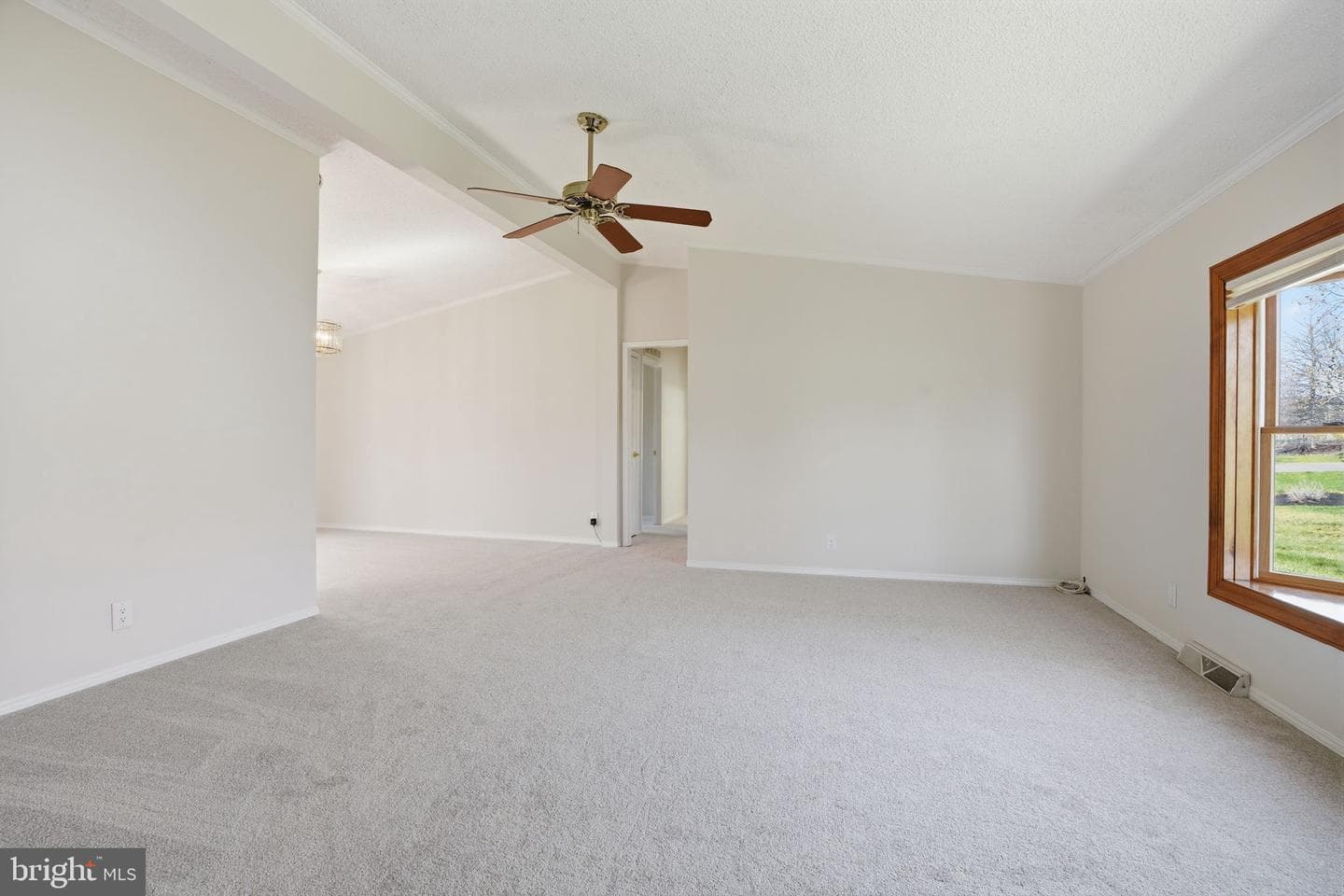 7 Juniper Circle photo 6