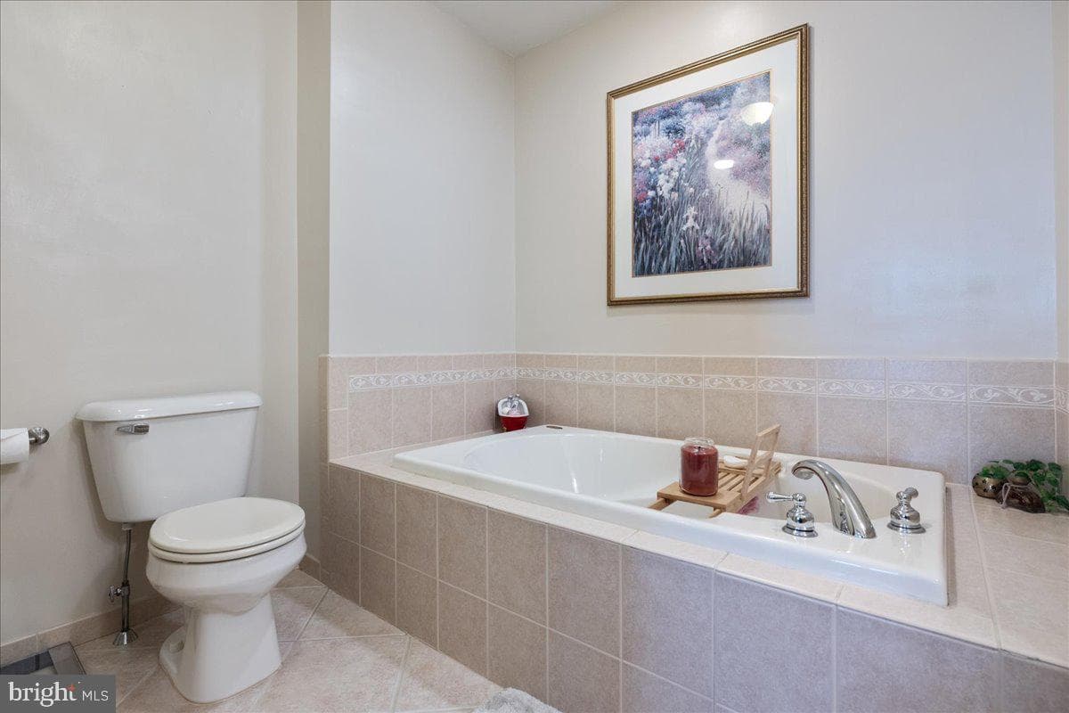 211 Barness Lane photo 15