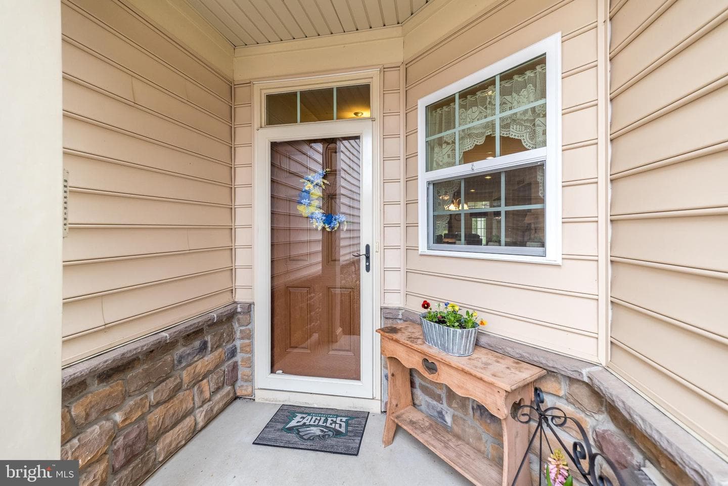 1127 Arbour Lane photo 4