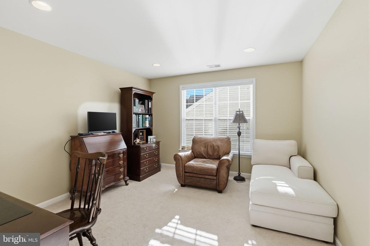 99 Dillon Way photo 27