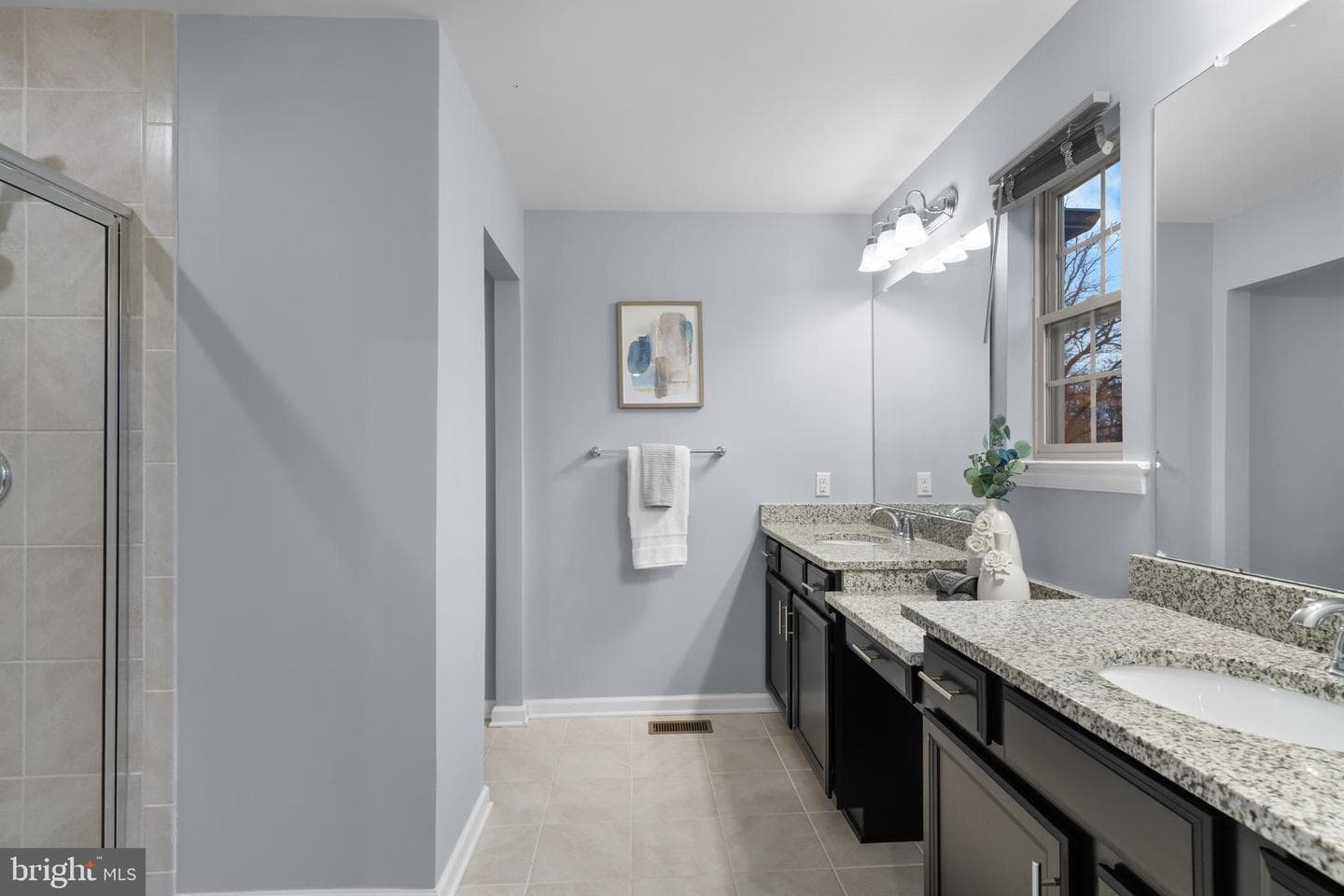 494 Rowan Street photo 22