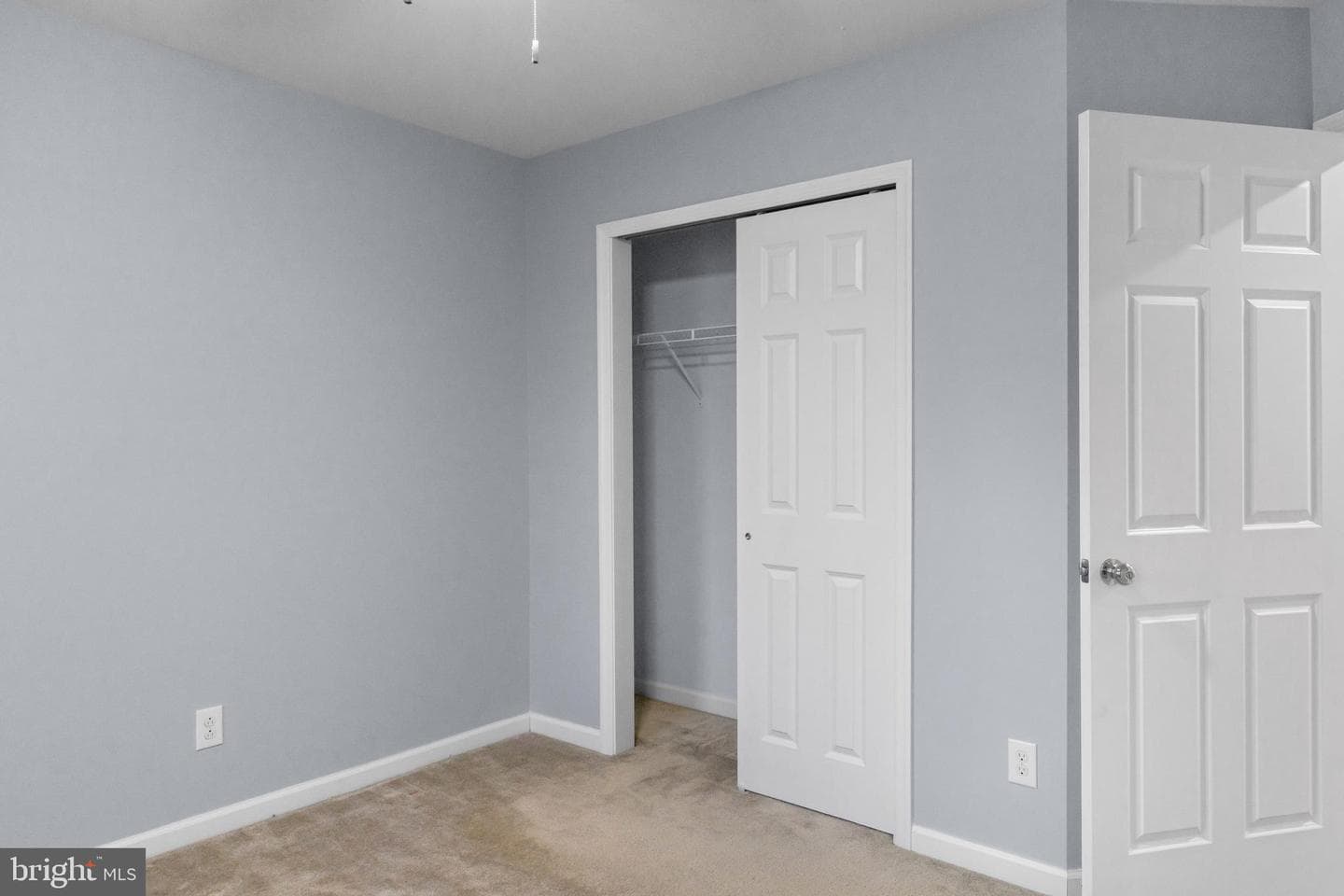 494 Rowan Street photo 25