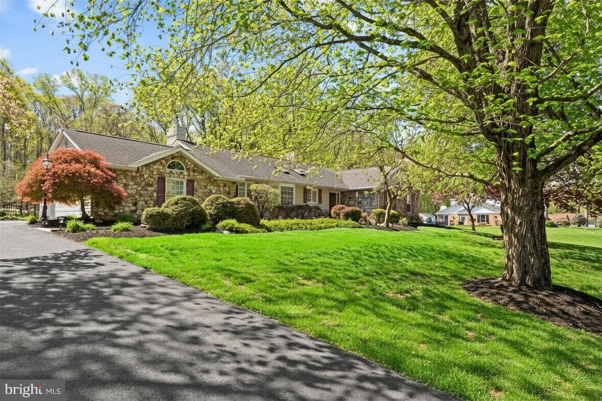 5774 S Deer Run Road photo 2