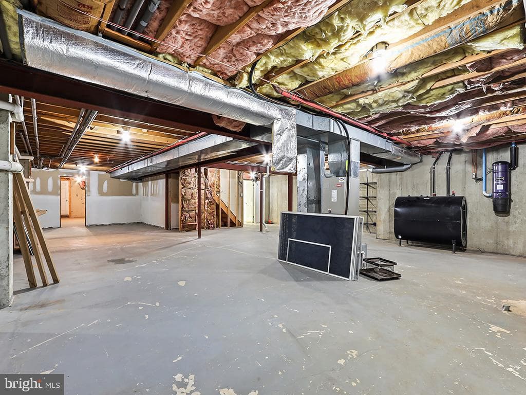 375 Sentinel Avenue photo 68