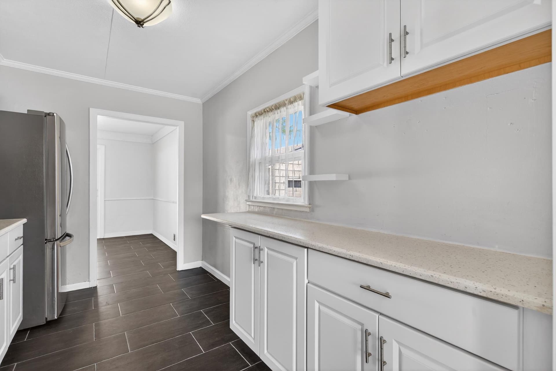 325 Austin Drive photo 10
