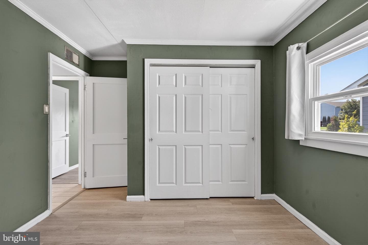 325 Austin Drive photo 14