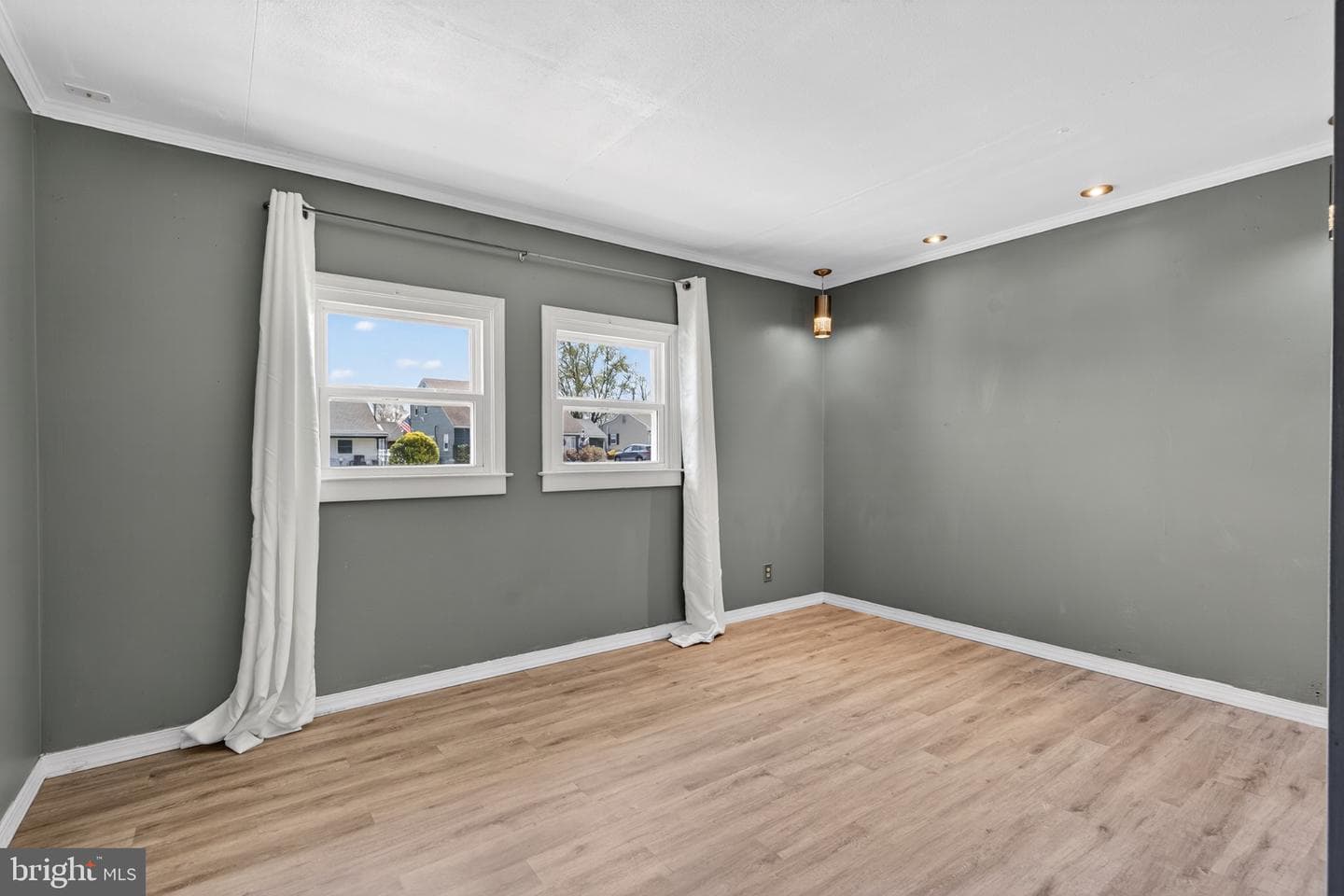 325 Austin Drive photo 15